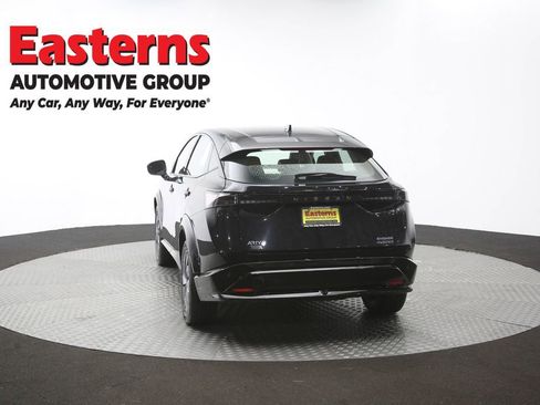 Used 2023 Nissan Ariya AWD image 38