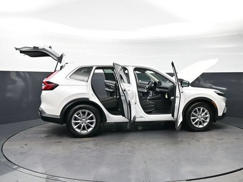 Certified 2026 Honda CR-V EX image 34