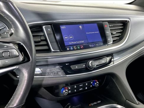 Used 2022 Buick Enclave Premium image 9