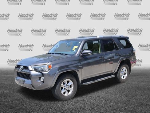 Used 2016 Toyota 4Runner SR5 Premium RWD image 5