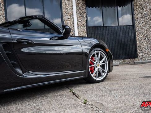 Used 2017 Porsche 718 Boxster S RWD image 53