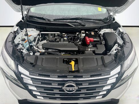 Used 2026 Nissan Rogue Platinum w/ Platinum Premium Package image 33