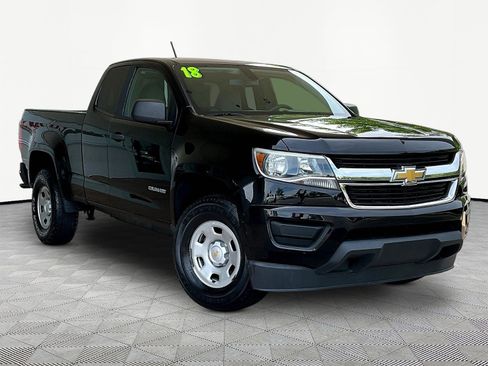 Used 2018 Chevrolet Colorado W/T RWD image 3