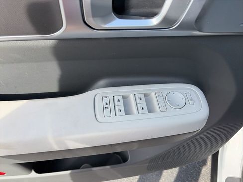 Used 2026 Hyundai Santa Fe SE image 15