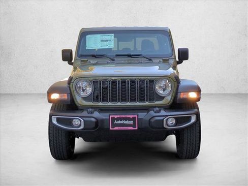 New 2026 Jeep Gladiator Sport image 6
