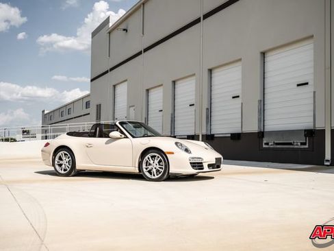 Used 2009 Porsche 911 Carrera RWD image 56