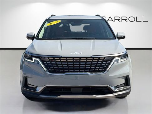 Used 2024 Kia Carnival SX Prestige image 8