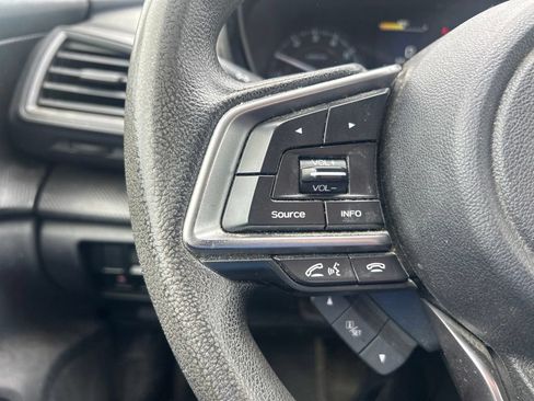 Used 2019 Subaru Crosstrek 2.0i w/ Eyesight System AWD/4WD image 12