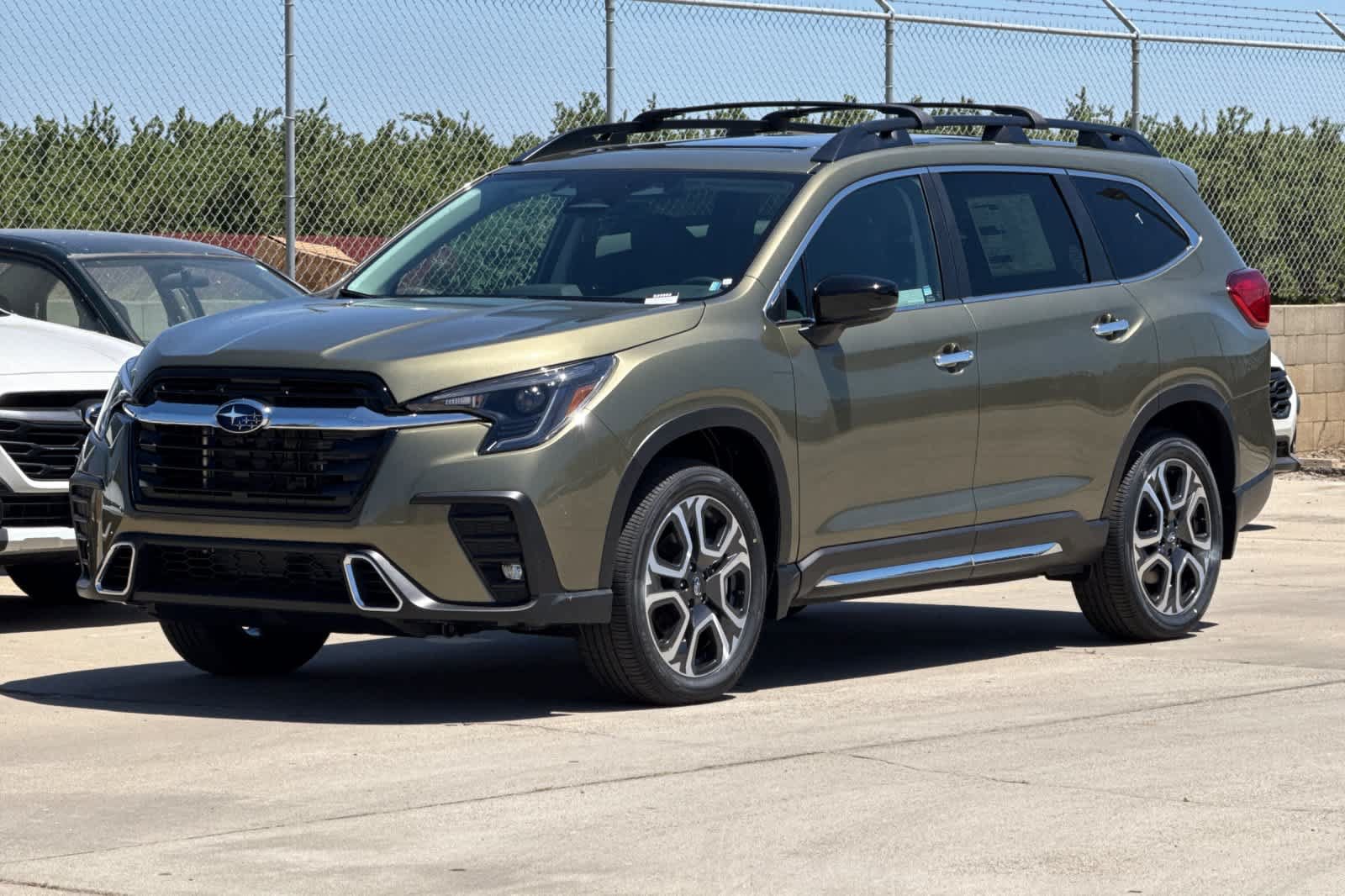 New 2026 Subaru Ascent Touring w/ Popular Package #1 AWD/4WD image 7
