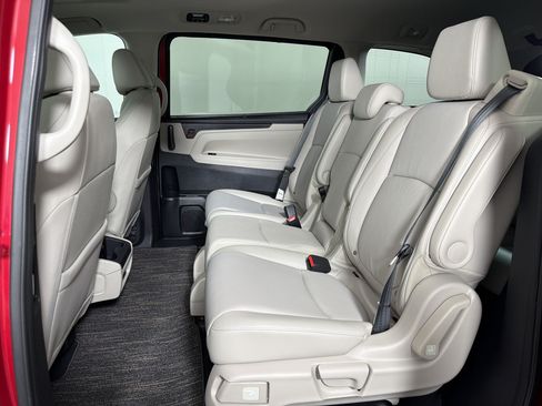 New 2026 Honda Odyssey EX-L image 13
