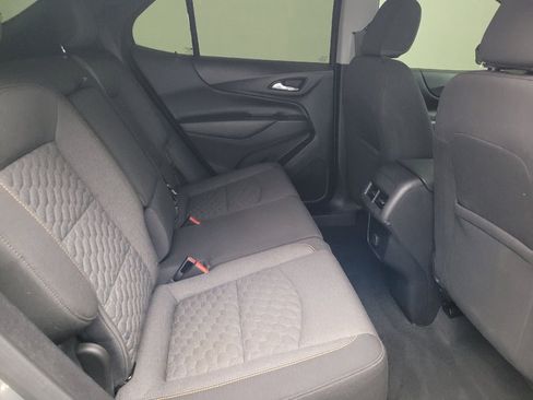 Used 2018 Chevrolet Equinox LT FWD image 19