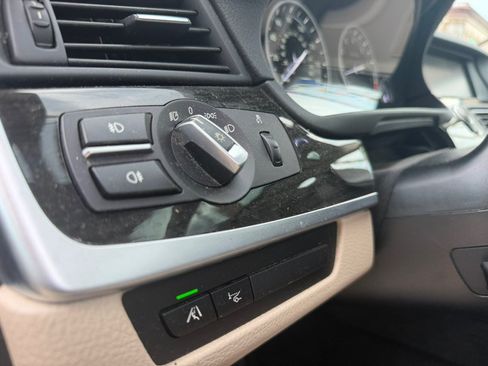 Used 2013 BMW 535i xDrive Sedan AWD/4WD image 29