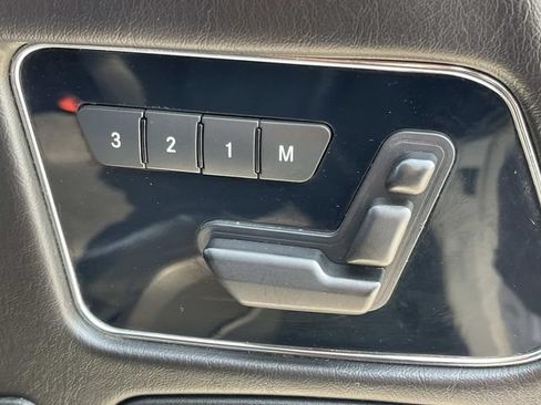 Used 2017 Mercedes-Benz G 550 image 25