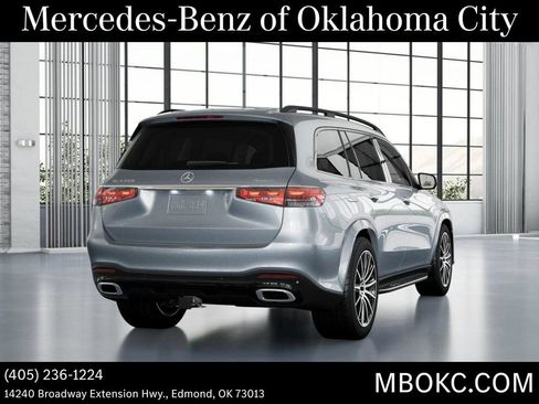 Used 2026 Mercedes-Benz GLS 450 4MATIC image 24