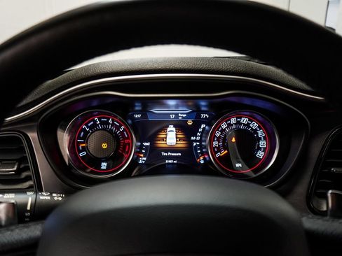 Used 2022 Dodge Challenger R/T Scat Pack RWD image 24