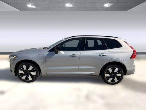 Used 2024 Volvo XC60 T8 Plus w/ Protection Package Premier AWD/4WD image 2