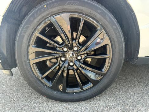 Used 2018 Acura MDX SH-AWD w/ Advance Package image 21