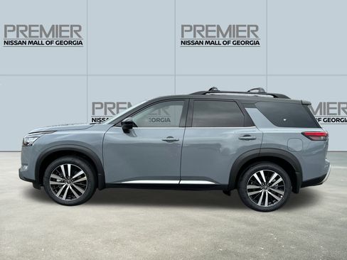 New 2025 Nissan Pathfinder Platinum w/ Cargo Package image 8