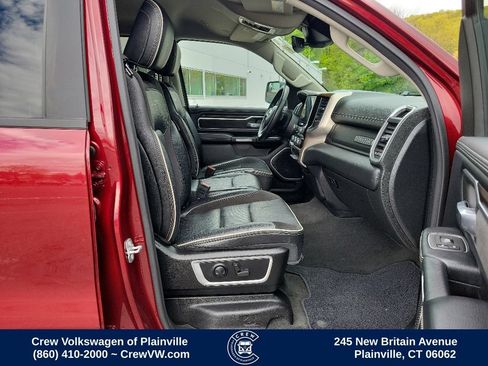 Used 2022 RAM 1500 Laramie AWD/4WD image 19