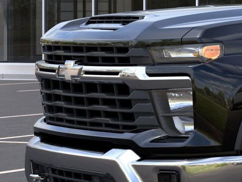 New 2026 Chevrolet Silverado 2500 LT image 14