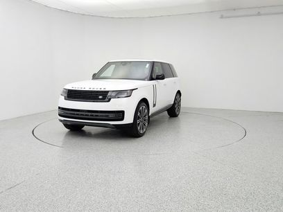 New 2025 Land Rover Range Rover SE