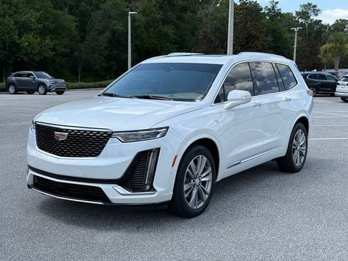 Used 2023 Cadillac XT6 Premium Luxury w/ Platinum Package FWD image 1