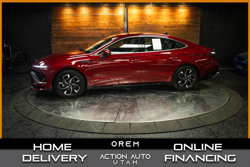 Used 2025 Hyundai Sonata SEL FWD image 1