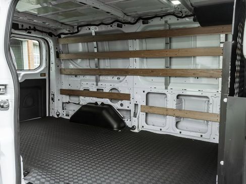 Used 2024 Ford Transit 250 Low Roof w/ Exterior Upgrade Package image 23