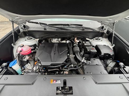 Used 2025 Hyundai Santa Fe SEL image 35