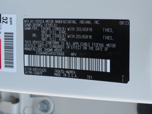 Used 2024 Toyota Grand Highlander AWD image 34