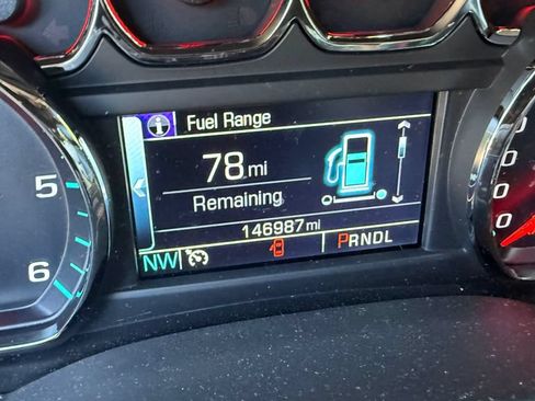 Used 2018 Chevrolet Suburban LT AWD/4WD image 5