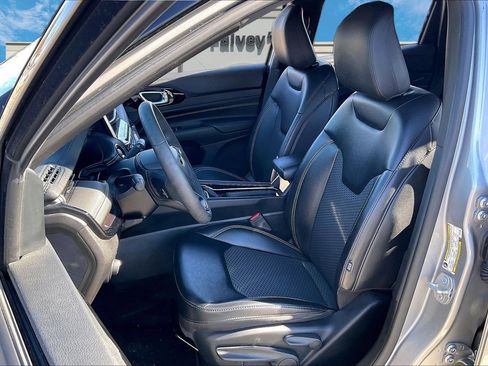 Certified 2023 Jeep Compass Altitude image 21