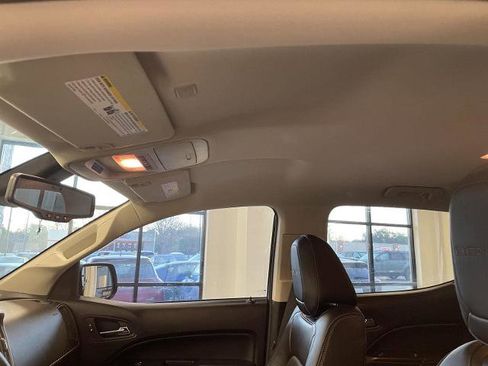 Used 2018 GMC Canyon Denali image 22