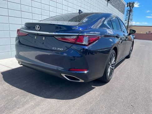 Used 2023 Lexus ES 350 w/ Premium Package FWD image 3