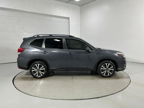 Used 2020 Subaru Forester Limited w/ Popular Package #3 AWD/4WD image 38