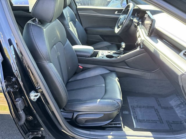 Used 2024 Kia K5 GT-Line w/ GT-Line Premium Package FWD image 9