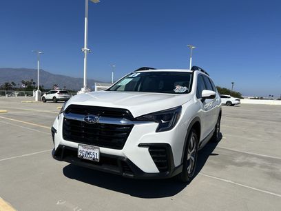 Used 2023 Subaru Ascent Premium w/ Convenience Package