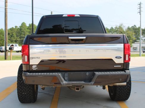 Used 2018 Ford F150 Platinum w/ Equipment Group 701A Luxury AWD/4WD image 5