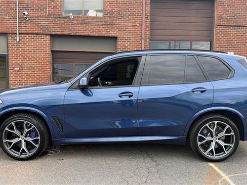 Used 2019 BMW X5 xDrive50i w/ M Sport Package AWD/4WD image 5