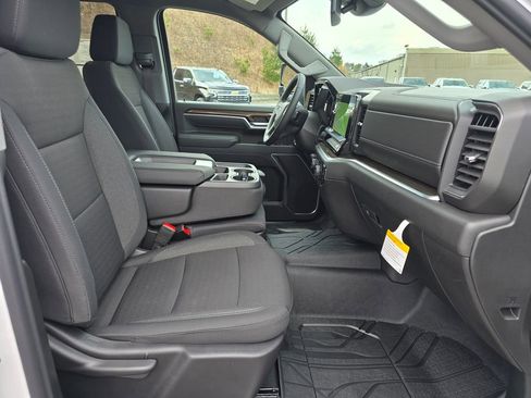 New 2026 Chevrolet Silverado 3500 LT w/ Trail Boss Package image 24