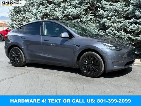 Used 2023 Tesla Model Y Long Range AWD/4WD image 12
