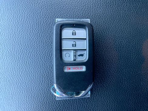 Certified 2020 Honda CR-V Touring image 30