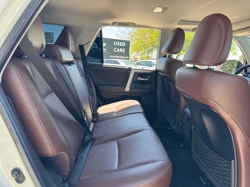 Used 2017 Toyota 4Runner Limited AWD/4WD image 33
