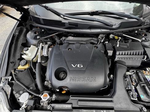 Used 2018 Nissan Maxima 3.5 SV image 16