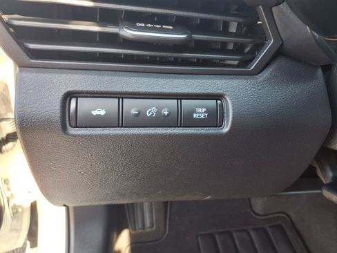 Used 2022 Nissan Altima 2.5 SV AWD/4WD image 13