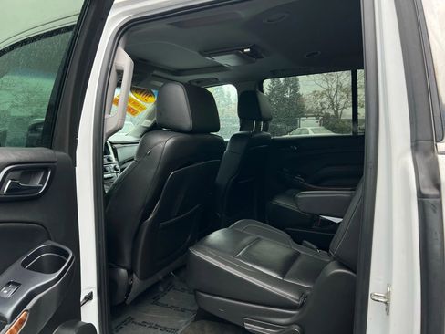 Used 2015 Chevrolet Suburban LTZ image 24