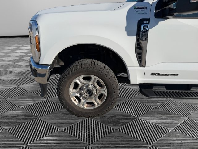 Used 2025 Ford F250 XLT AWD/4WD image 14