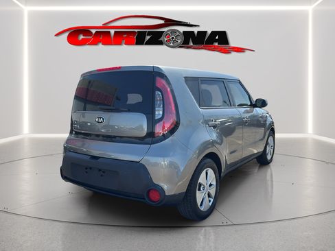 Used 2015 Kia Soul FWD image 6