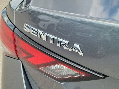 Used 2025 Nissan Sentra SV FWD image 14