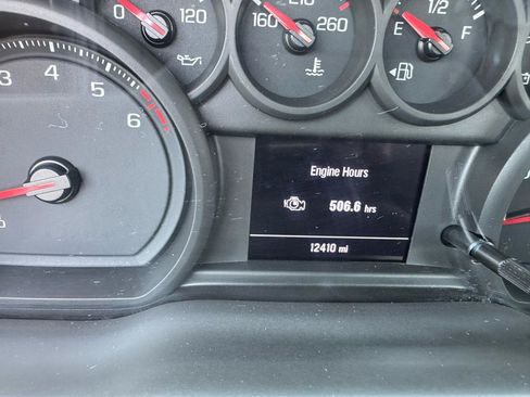 Used 2025 Chevrolet Silverado 1500 W/T RWD image 16
